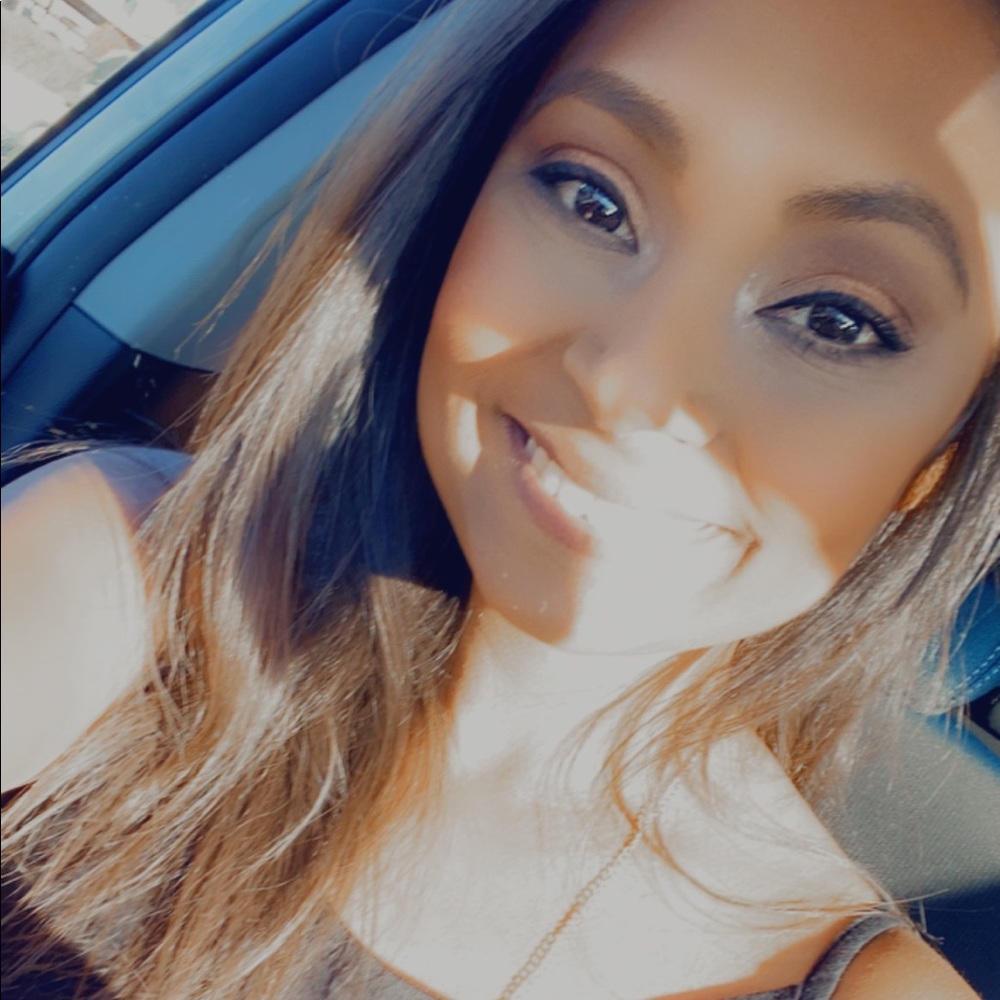 Meet your Posher, Jessica